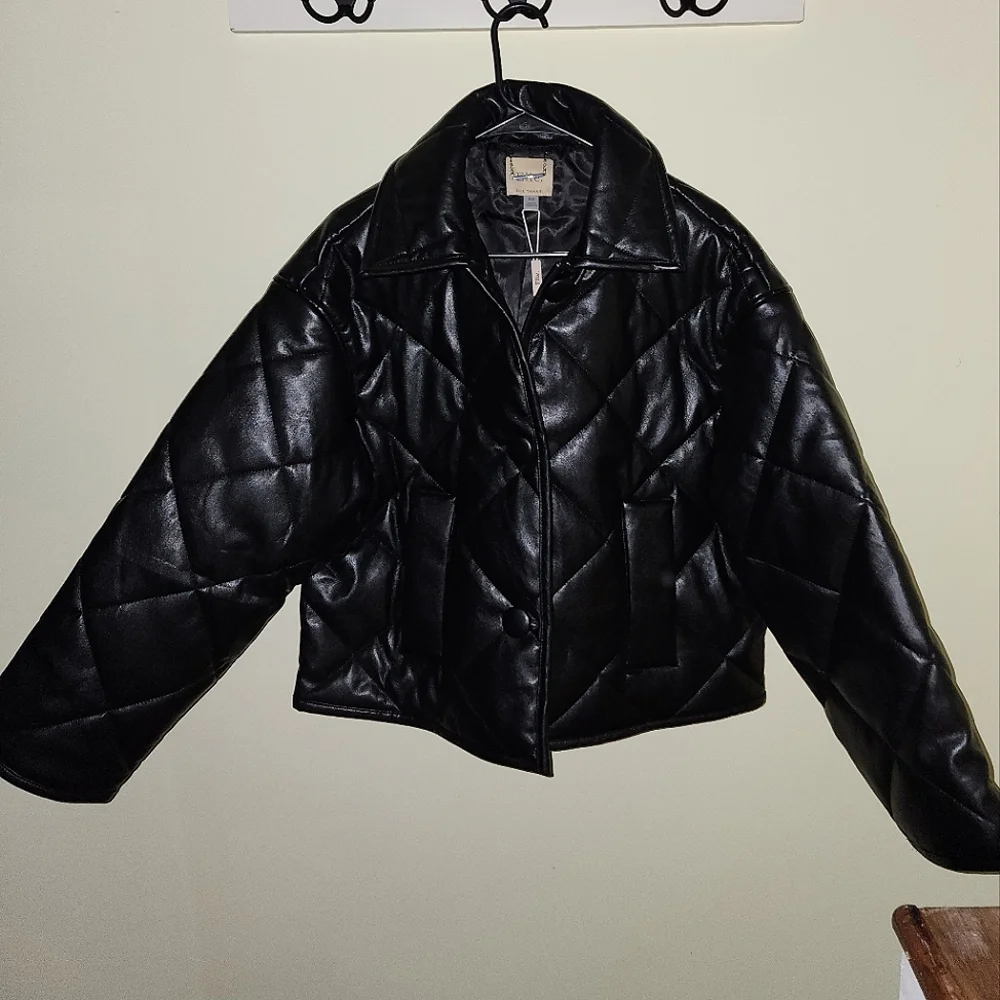 NWT Elie Tahari Faux Leather Quilted Jacket NWT - Picture 6 of 7